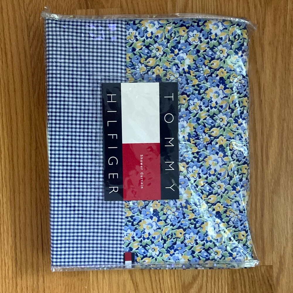 Tommy Hilfiger Fabric Shower Curtain